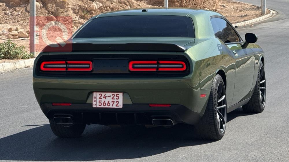Dodge Challenger